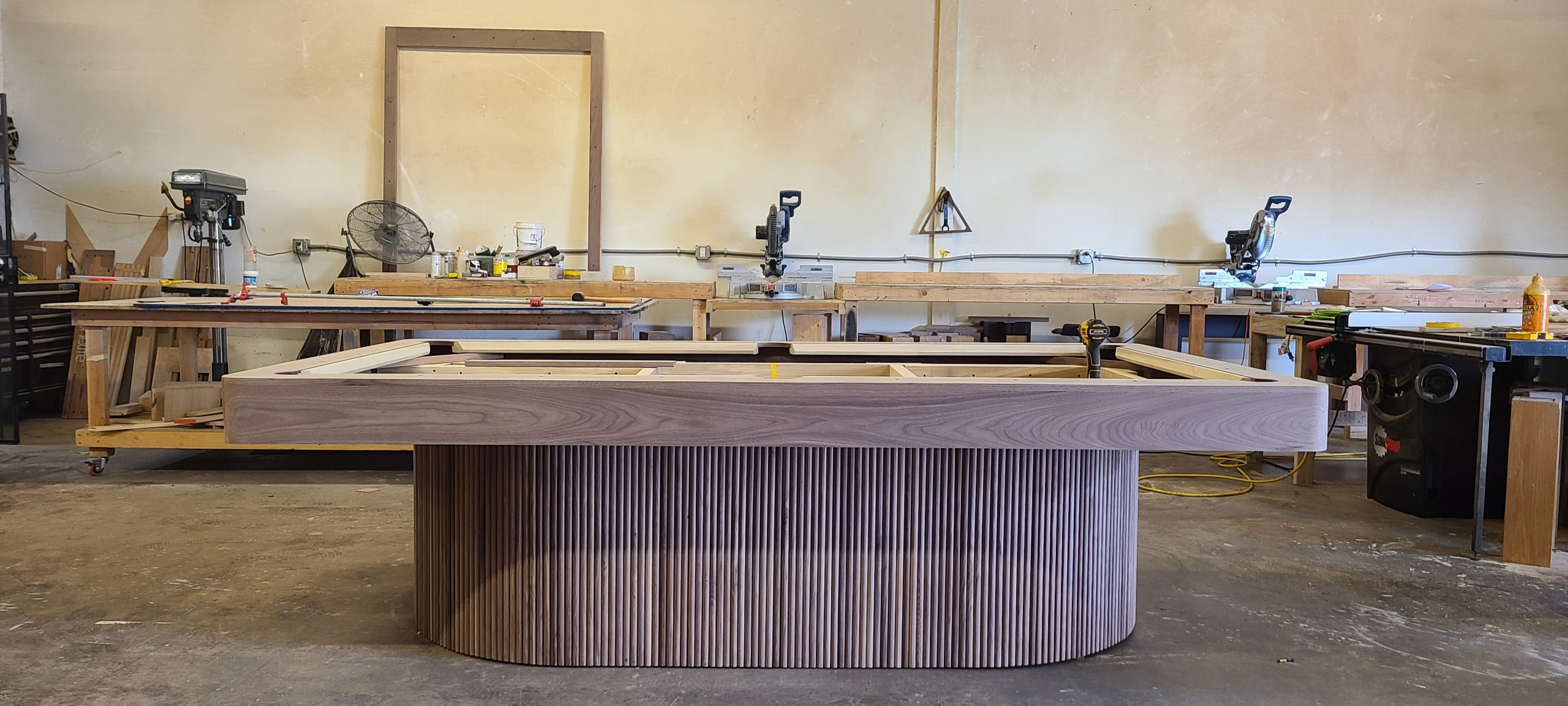 MODEL MODERN POOL TABLE FINNLEY RIFT WALNUT COMING SOON - Image 4